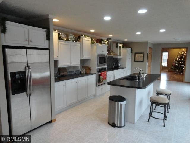35179 Swanson Road Askov, MN 55704 - Photo 4 of 18 Gallery Image 4