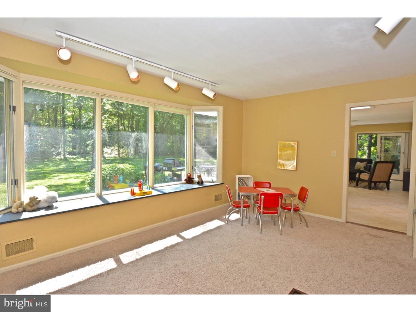 885 Cherry Hill Road Princeton, NJ 08540 - Photo 12 of 25 Gallery Image 12