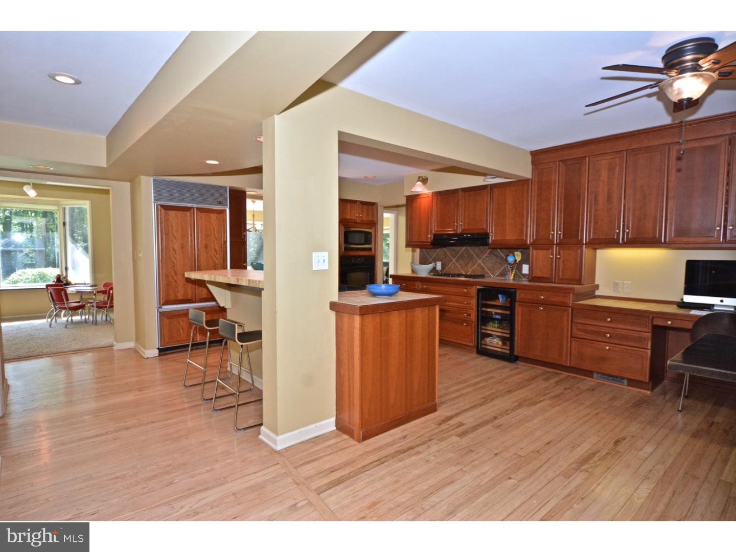 885 Cherry Hill Road Princeton, NJ 08540 - Photo 5 of 25 Gallery Image 5