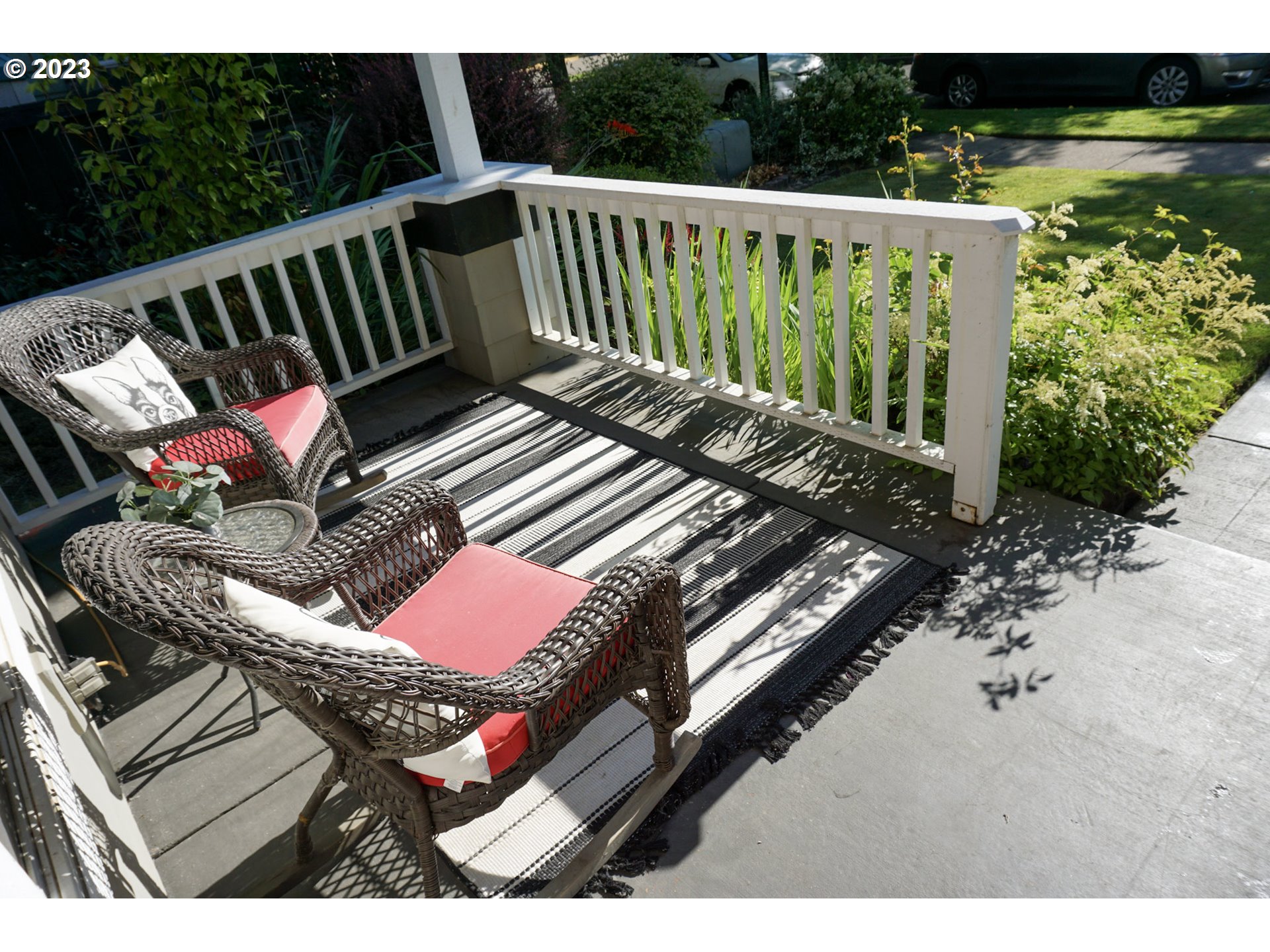1864 Heitzman Way Eugene, OR 97402 - Photo 4 of 26 a view of balcony with wooden floor