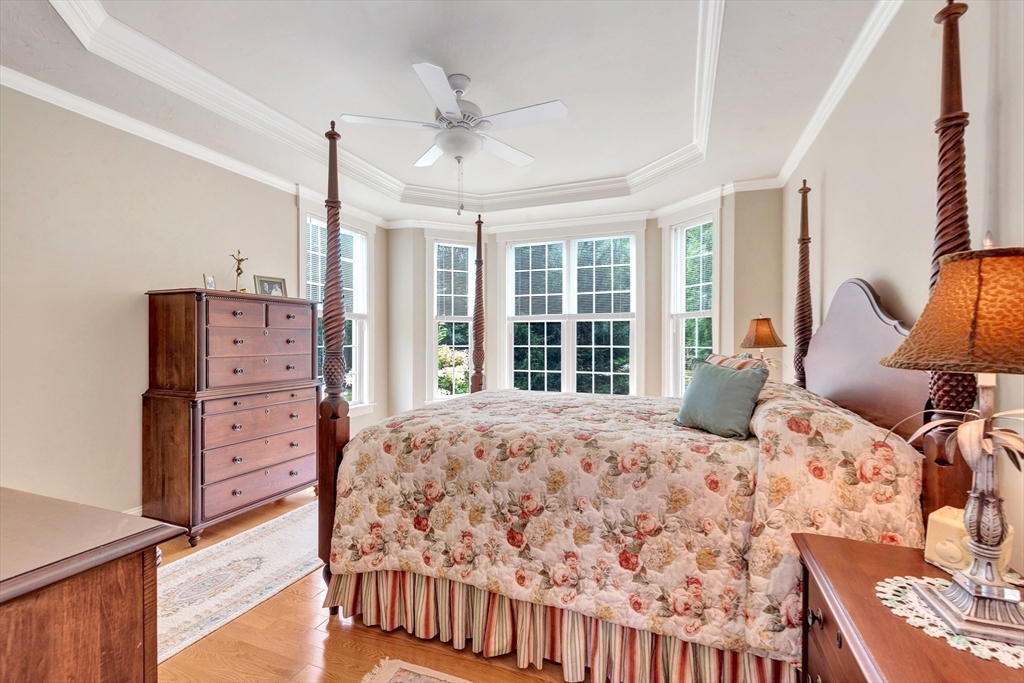 11 Miscoe Hill Road Mendon, MA 01756 - Photo 23 of 40