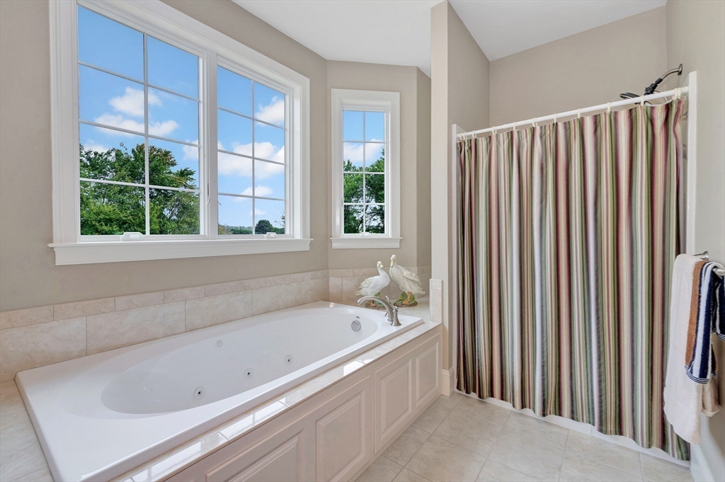 11 Miscoe Hill Road Mendon, MA 01756 - Photo 27 of 40