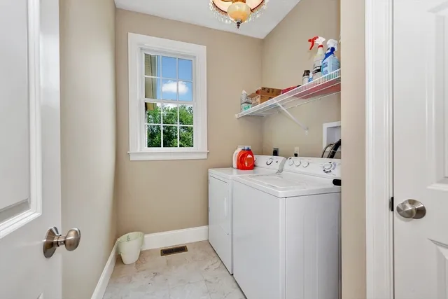 $1,165,000 | 11 Miscoe Hill Road, Mendon, MA 01756