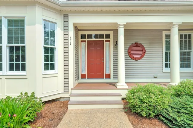 $1,165,000 | 11 Miscoe Hill Road, Mendon, MA 01756