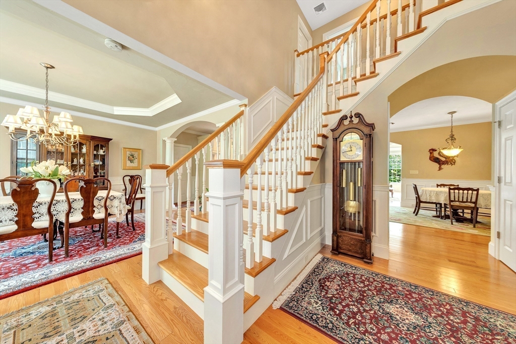 11 Miscoe Hill Road Mendon, MA 01756 - Photo 6 of 40