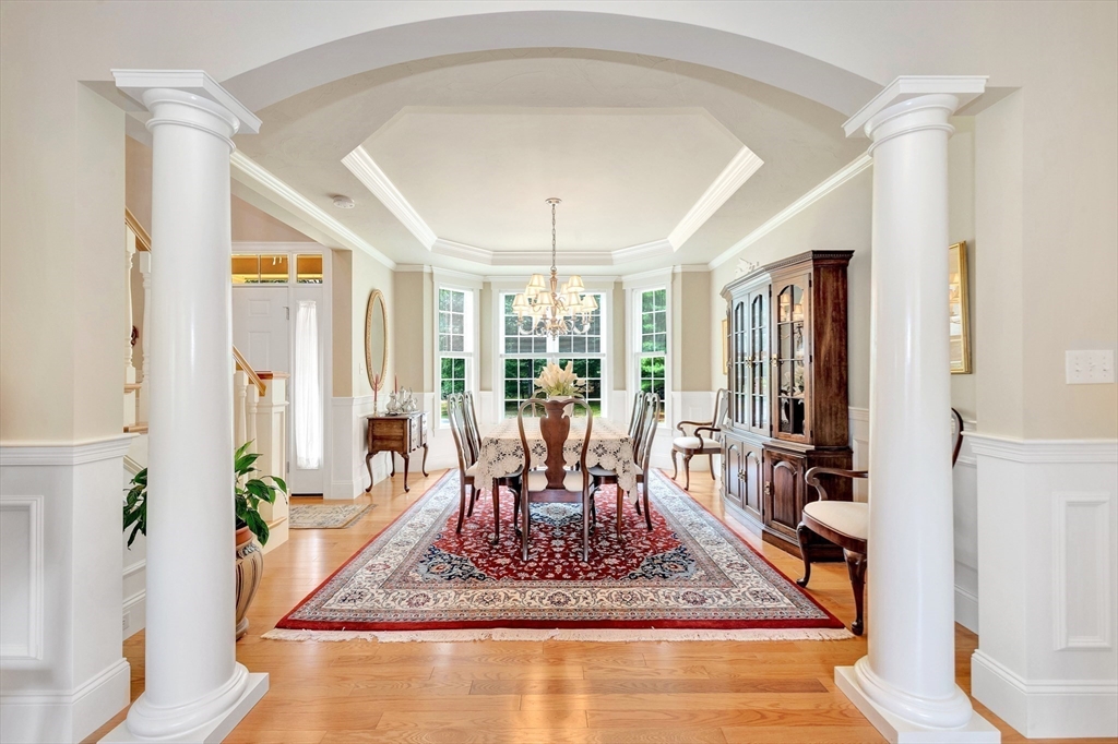 11 Miscoe Hill Road Mendon, MA 01756 - Photo 7 of 40