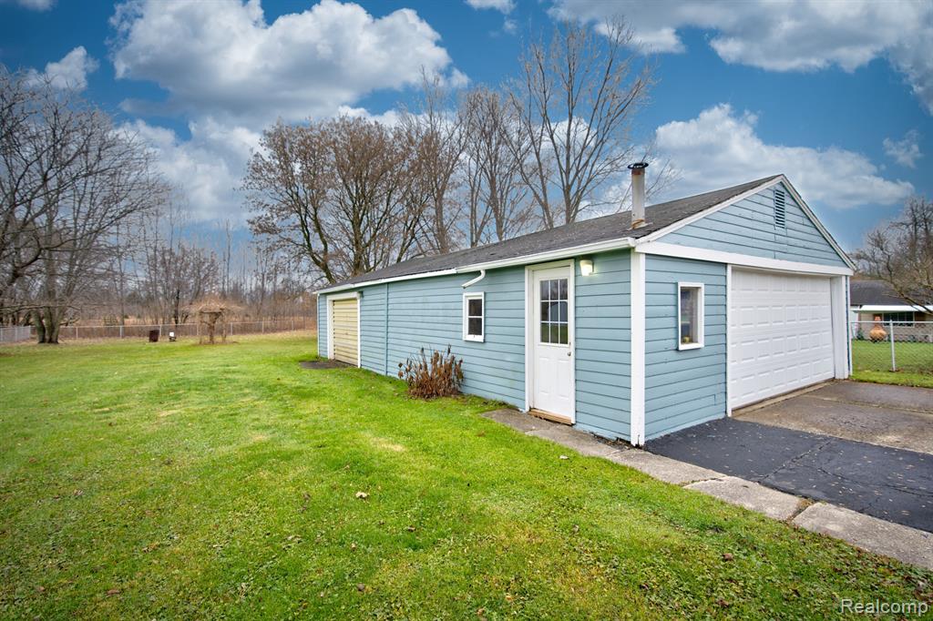 9106 North Irish Road Mount Morris, MI 48458 - Photo 35 of 44