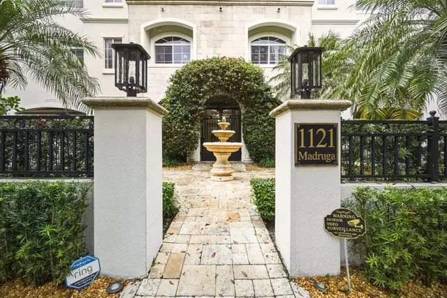 $1,199,000 | 1121 Madruga Avenue, Unit 201, Coral Gables, FL 33146