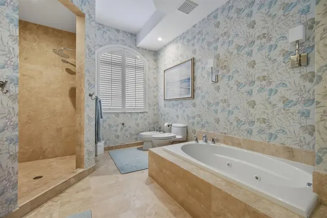 $1,199,000 | 1121 Madruga Avenue, Unit 201, Coral Gables, FL 33146