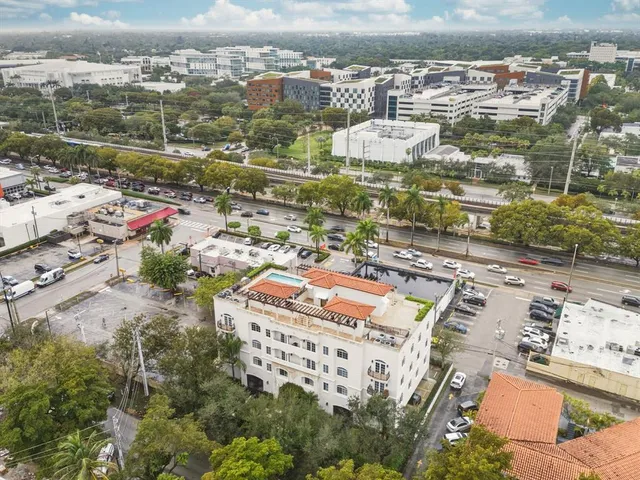 $1,199,000 | 1121 Madruga Avenue, Unit 201, Coral Gables, FL 33146