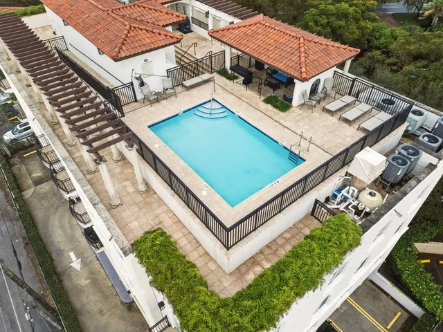 $1,199,000 | 1121 Madruga Avenue, Unit 201, Coral Gables, FL 33146