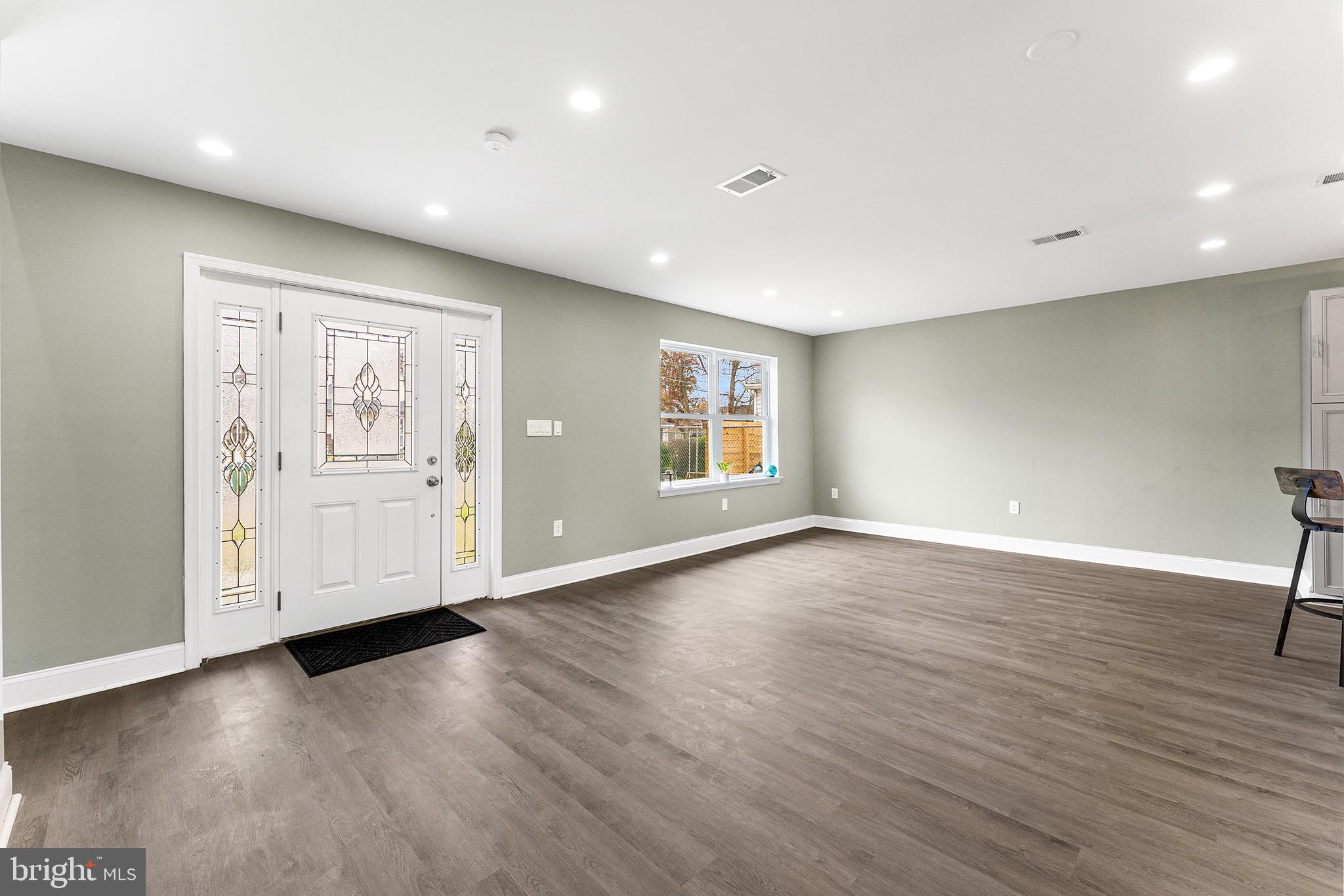 1006 3rd Avenue Croydon, PA 19021 - Photo 5 of 44