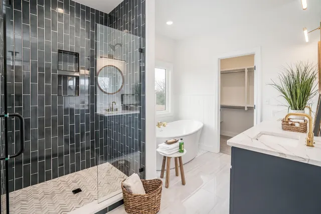 $750,000 | 11925 West 39th St/ Macarthur Wichita Ks 67215, Wichita, KS 67215