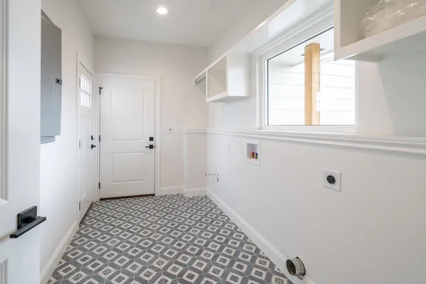 $750,000 | 11925 West 39th St/ Macarthur Wichita Ks 67215, Wichita, KS 67215