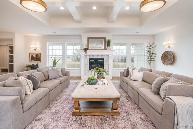 $750,000 | 11925 West 39th St/ Macarthur Wichita Ks 67215, Wichita, KS 67215