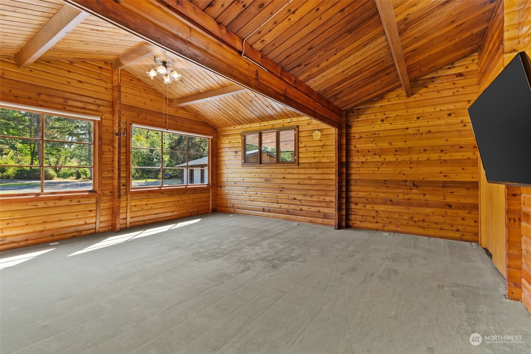 1028 King Road Winlock, WA 98596 - Photo 19 of 38 a view of an empty room with a fireplace