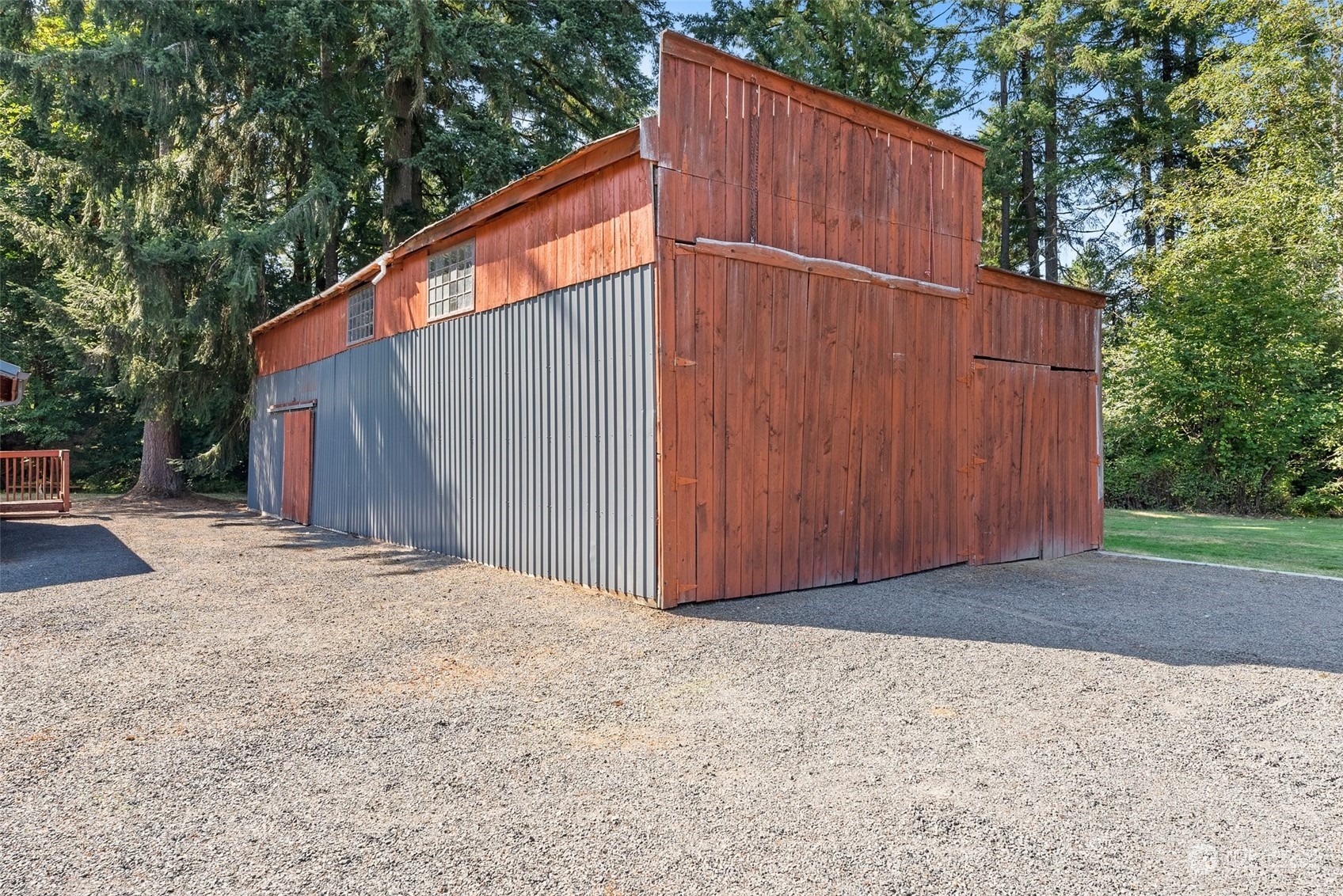 1028 King Road Winlock, WA 98596 - Photo 29 of 38 a view of backyard with small cabin and wooden fence