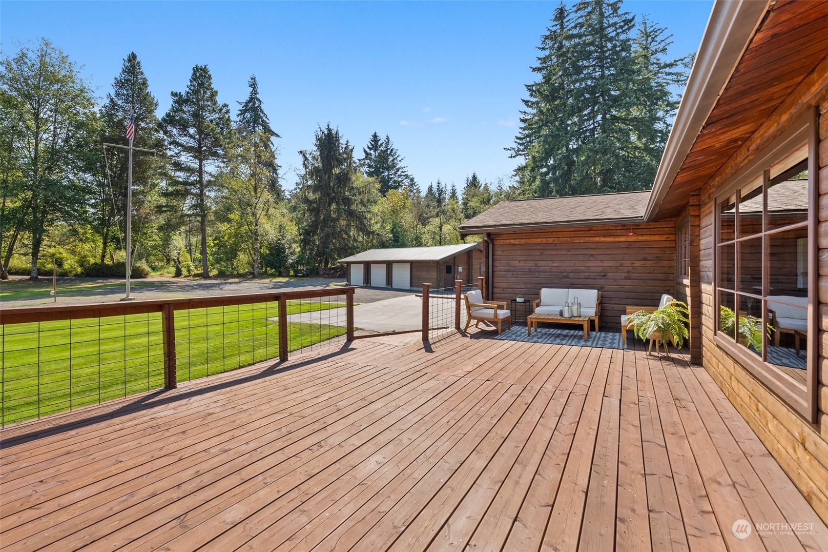 1028 King Road Winlock, WA 98596 - Photo 10 of 38 a house view with a seating space