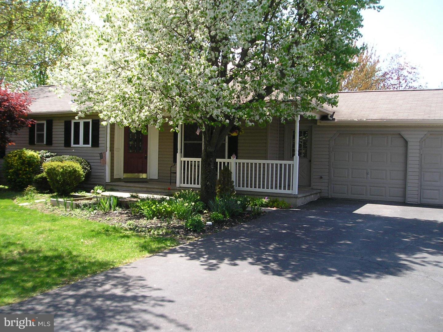 180 Middle Road Dublin, PA 18917 - Photo 1 of 18 Exterior Front
