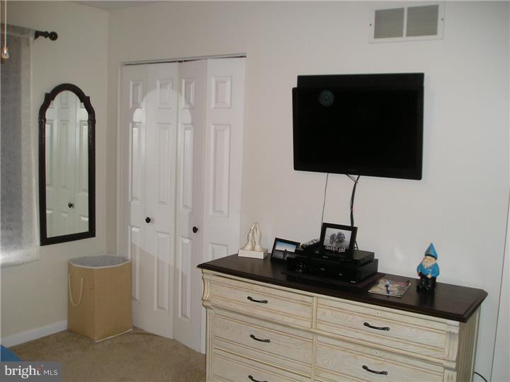 180 Middle Road Dublin, PA 18917 - Photo 8 of 18 Master Bedroom