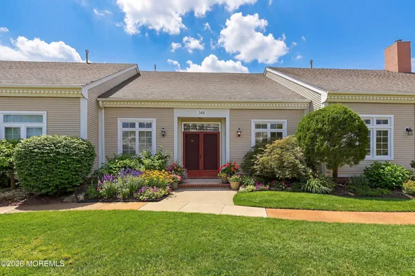 $400,000 | 34 B Rutland Lane, Monroe Township, NJ 08831