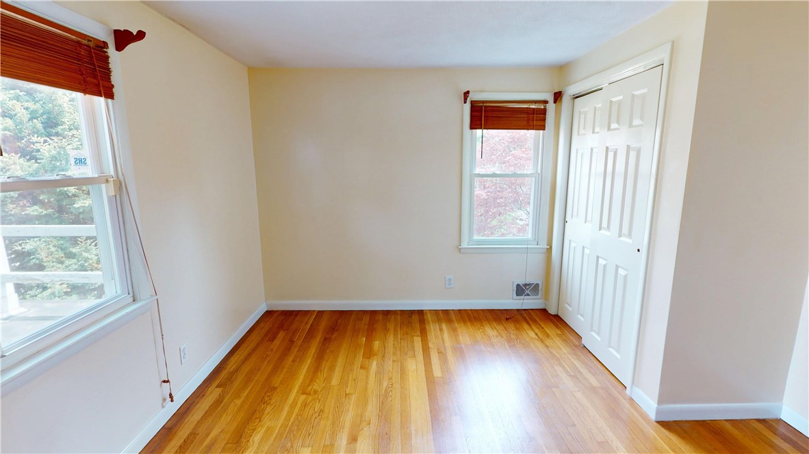 218 Douglas Road Warwick, RI 02886 - Photo 25 of 44