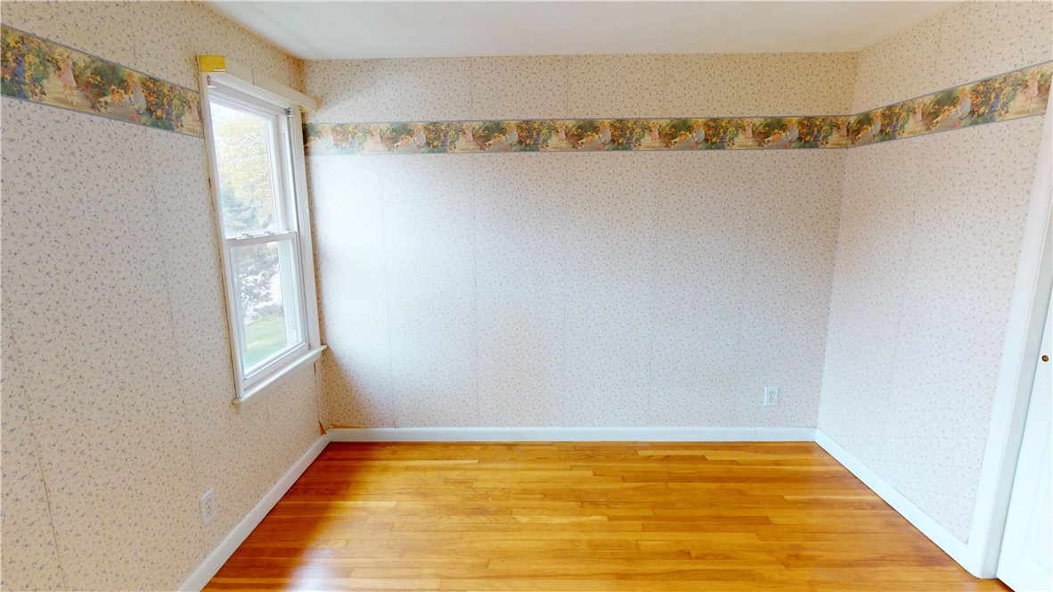 218 Douglas Road Warwick, RI 02886 - Photo 29 of 44