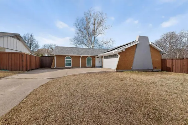 $395,900 | 3500 Shorecrest Drive, Plano, TX 75074