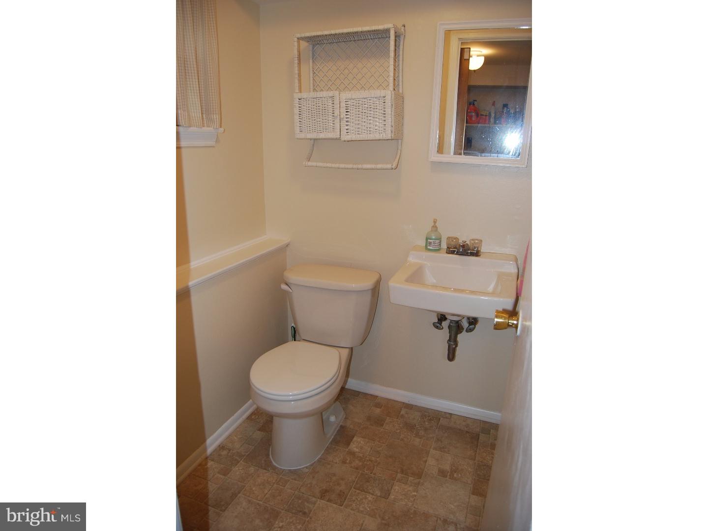 159 Antietam Road Delran, NJ 08075 - Photo 12 of 19