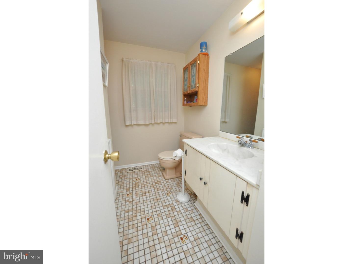 159 Antietam Road Delran, NJ 08075 - Photo 13 of 19