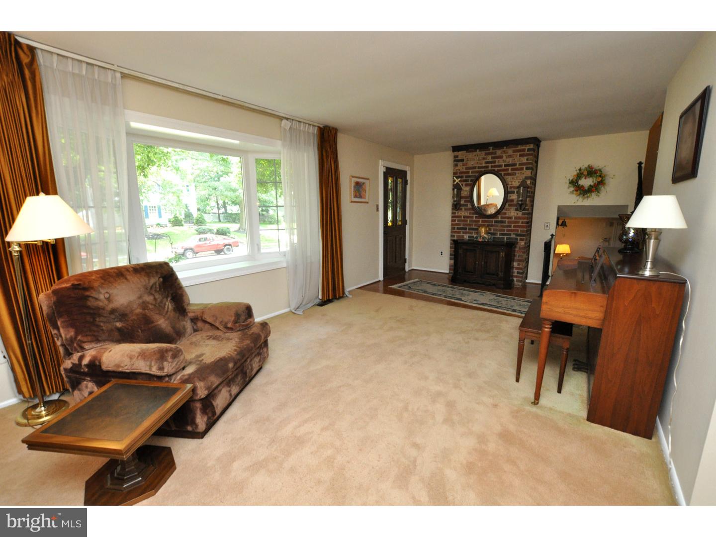 159 Antietam Road Delran, NJ 08075 - Photo 5 of 19