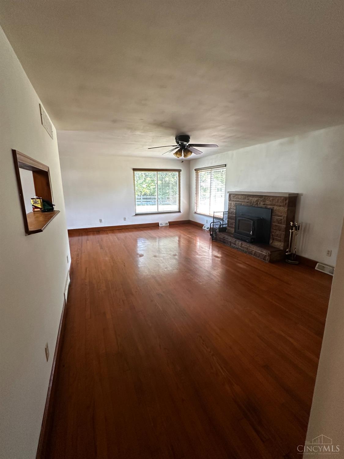4239 Summit Road Batavia, OH 45103 - Photo 8 of 13 Gallery Image 8