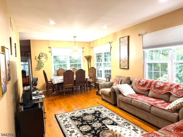 $5,000 | 178 Crown Point Road, Parsippany, NJ 07054
