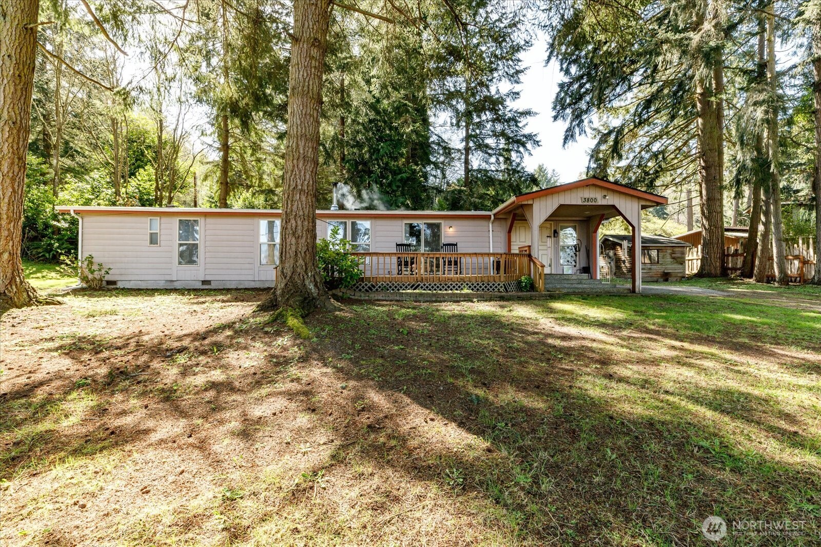 3800 Saratoga Road Langley, WA 98260 - Photo 2 of 38