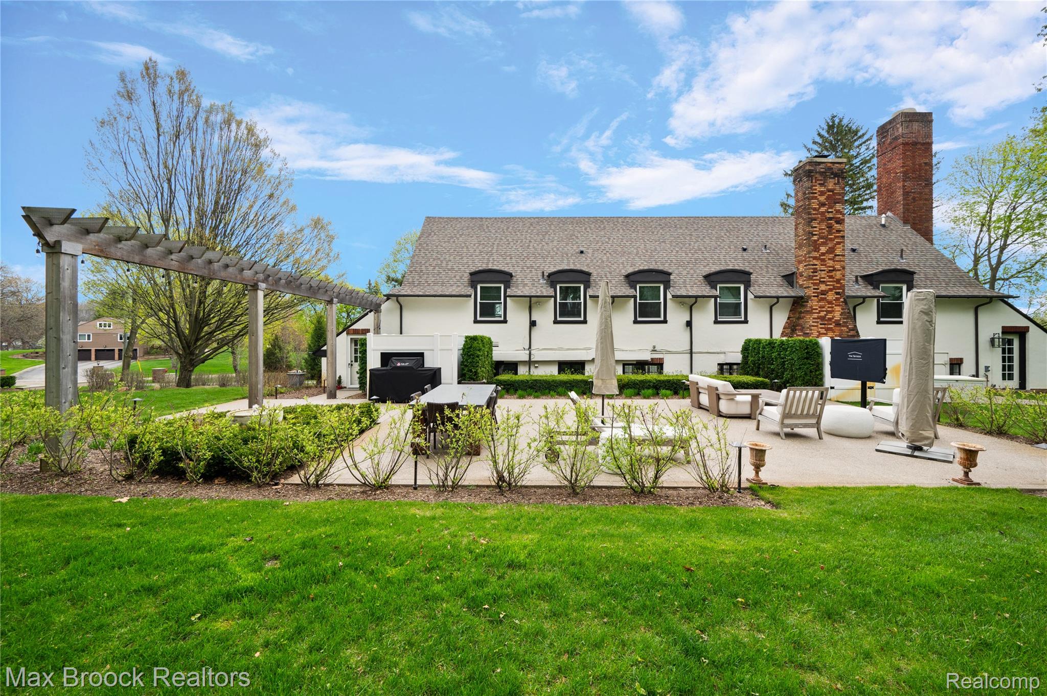 1583 Clarendon Road Bloomfield Hills, MI 48302 - Photo 70 of 73 1583 Clarendon Rd-23.jpg