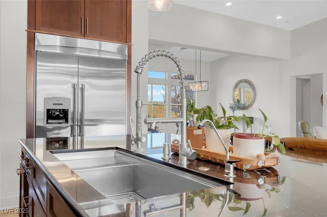 $9,000 | 4725 North Jensen Street, Las Vegas, NV 89129