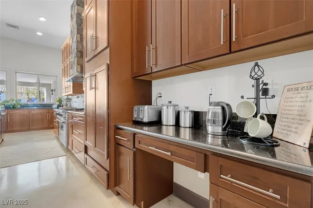 $9,000 | 4725 North Jensen Street, Las Vegas, NV 89129