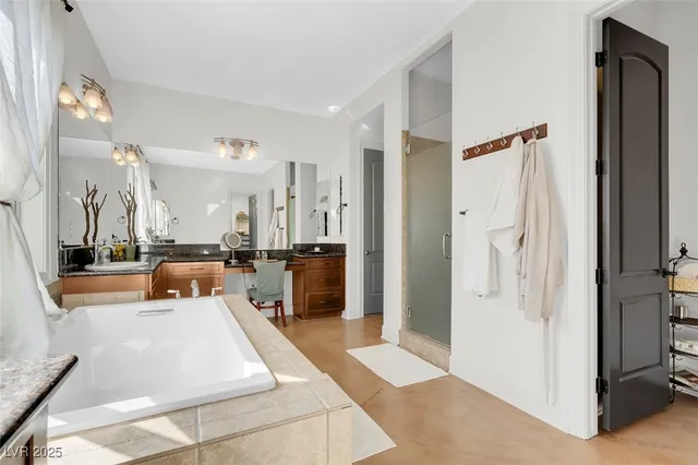 $9,000 | 4725 North Jensen Street, Las Vegas, NV 89129