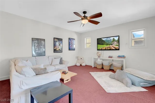 $9,000 | 4725 North Jensen Street, Las Vegas, NV 89129