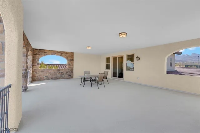 $9,000 | 4725 North Jensen Street, Las Vegas, NV 89129