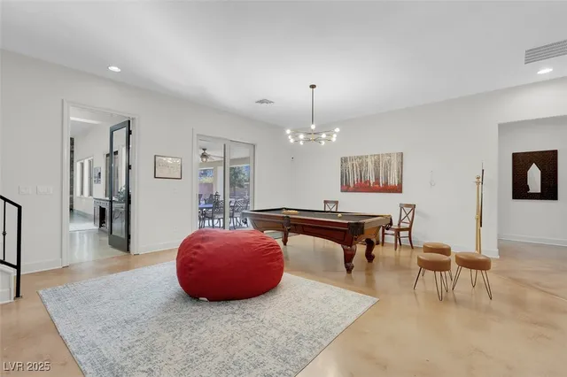 $9,000 | 4725 North Jensen Street, Las Vegas, NV 89129