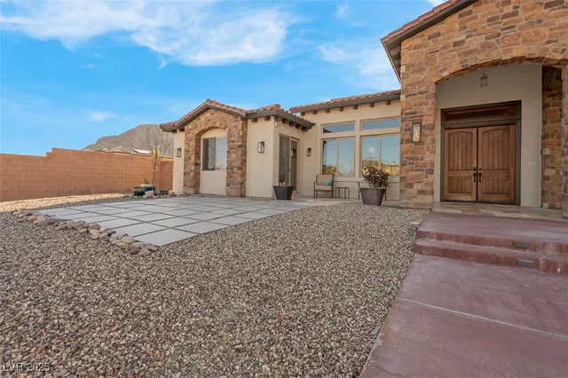 $9,000 | 4725 North Jensen Street, Las Vegas, NV 89129