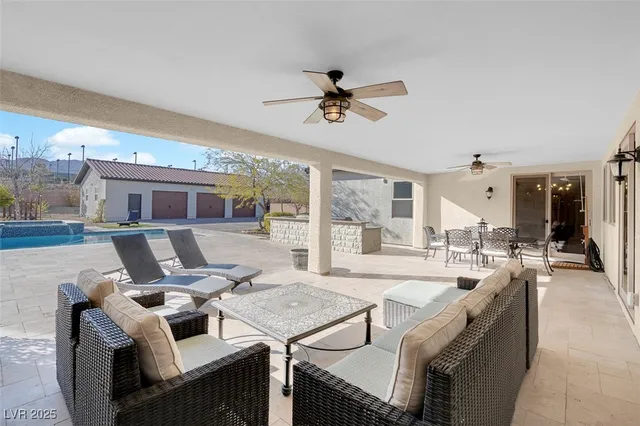 $9,000 | 4725 North Jensen Street, Las Vegas, NV 89129