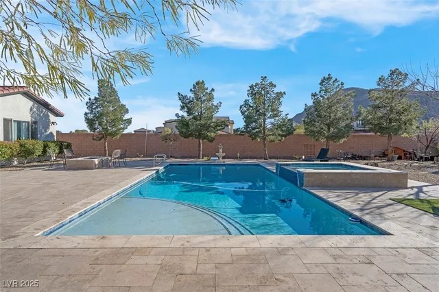 $9,000 | 4725 North Jensen Street, Las Vegas, NV 89129