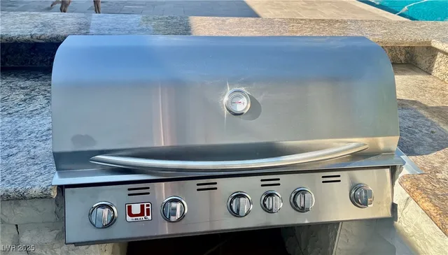 $9,000 | 4725 North Jensen Street, Las Vegas, NV 89129