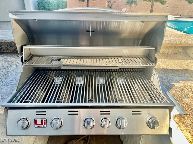 $9,000 | 4725 North Jensen Street, Las Vegas, NV 89129