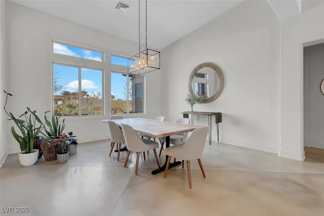 $9,000 | 4725 North Jensen Street, Las Vegas, NV 89129