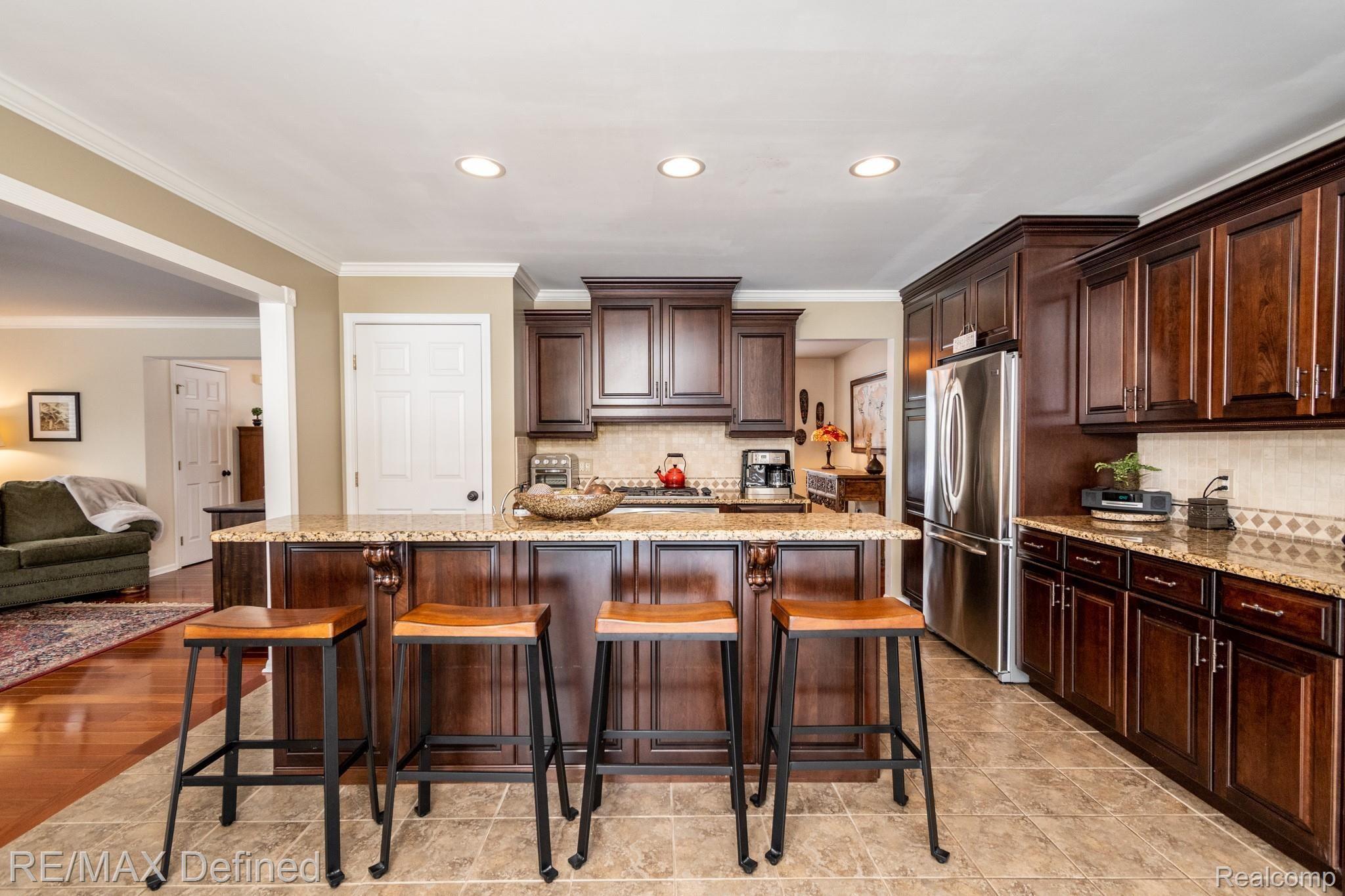 5070 Clarkston Road Clarkston, MI 48348 - Photo 34 of 83 DSC_2072.jpg