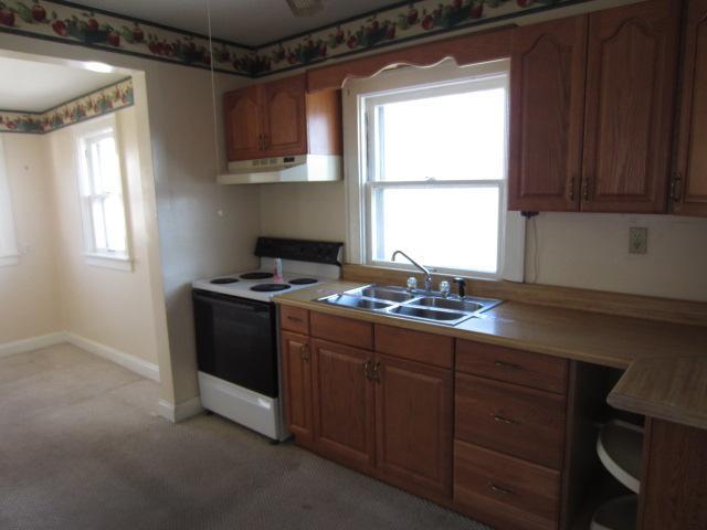 2112 Ferris Road Columbus, OH 43224 - Photo 3 of 10