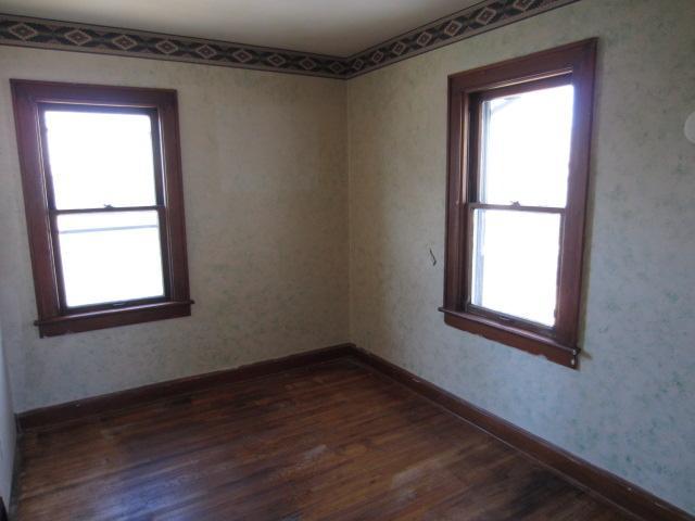 2112 Ferris Road Columbus, OH 43224 - Photo 4 of 10